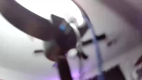 Snapshot of juicybootyqt chatting on 11.21.25 juicybootyqt online show from 11.21.25