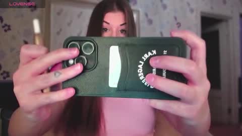 Snapshot of juicyhelenx chatting on 10.06.25 Elena online show from 10.06.25