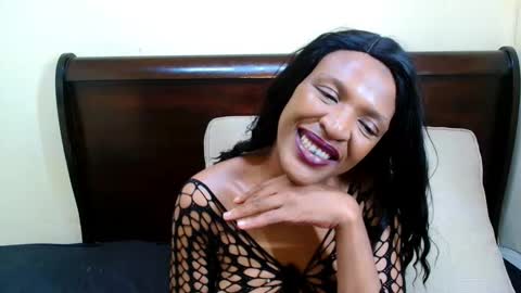 Miss Kay online show from 11.10.25