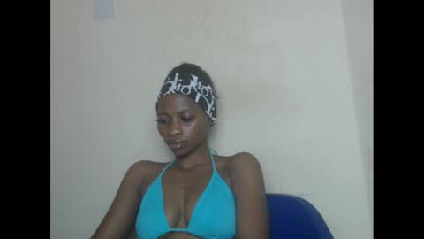 juicypiexx online show from 02.14.25