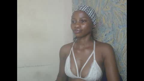 juicypiexx online show from 02.27.25