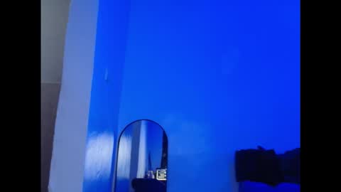 juicyxpink online show from 12.15.25