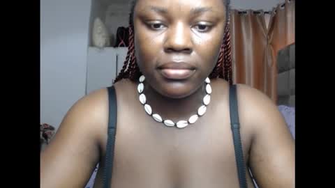 Snapshot of juicyxxxboobs chatting on 10.22.25 juicyxxxboobs online show from 10.22.25