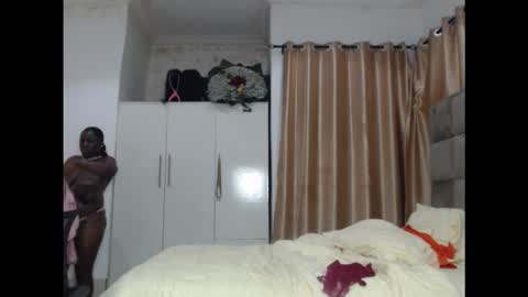 Snapshot of juicyxxxboobs chatting on 11.09.25 juicyxxxboobs online show from 11.09.25