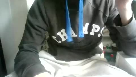 Snapshot of juju78juju chatting on 10.27.25 juju78juju online show from 10.27.25