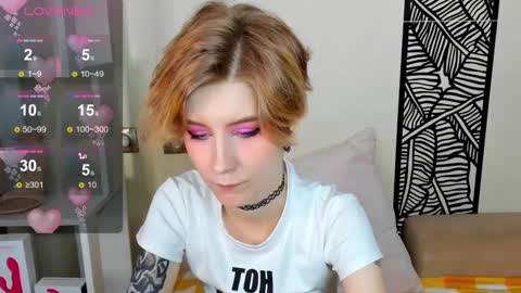 Snapshot of julescrown chatting on 01.21.25 Jules online show from 01.21.25