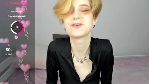 Snapshot of julescrown chatting on 02.18.25 Jules online show from 02.18.25