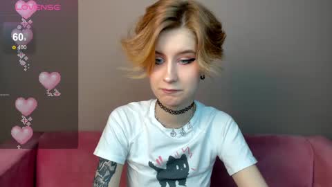 Snapshot of julescrown chatting on 03.03.25 Jules online show from 03.03.25