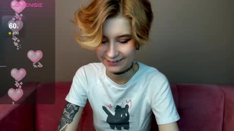 Snapshot of julescrown chatting on 03.10.25 Jules online show from 03.10.25