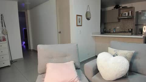 Snapshot of julessy_bonny chatting on 02.12.26 julessy online show from 02.12.26