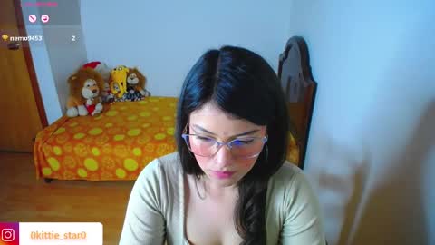 Snapshot of juli05star chatting on 03.05.25 Juliana online show from 03.05.25
