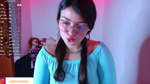 Juliana online show from 03.18.26