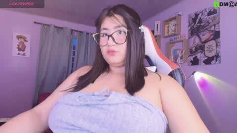 Snapshot of juli_1213 chatting on 05.29.26 Juliana online show from 05.29.26