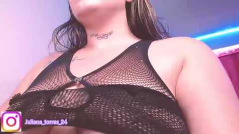 Snapshot of juli_69 chatting on 12.16.24  Juliana Torres  online show from 12.16.24