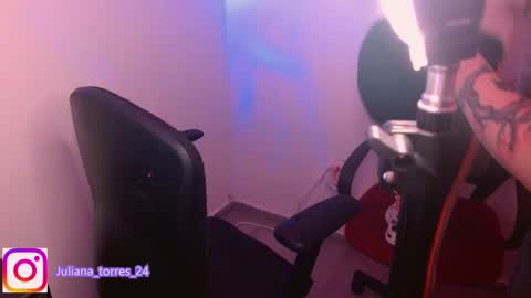 Snapshot of juli_69 chatting on 01.30.25  Juliana Torres  online show from 01.30.25
