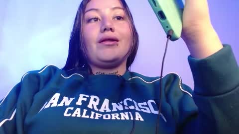 Snapshot of juli_69 chatting on 02.13.25  Juliana Torres  online show from 02.13.25