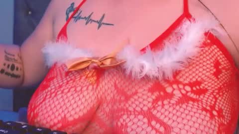 Snapshot of juli_69 chatting on 03.05.25  Juliana Torres  online show from 03.05.25