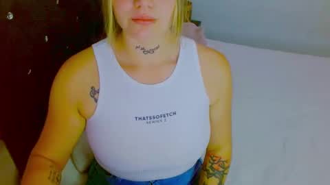  Juliana Torres  online show from 11.02.25