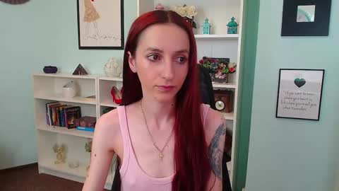 JuliaJae online show from 11.19.25