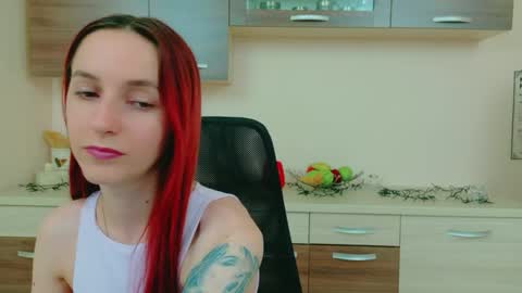 Snapshot of julia__jae chatting on 04.26.26 JuliaJae online show from 04.26.26