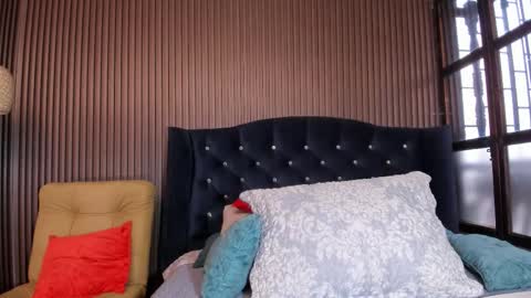 Julia online show from 11.03.25