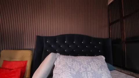 Julia online show from 02.22.26