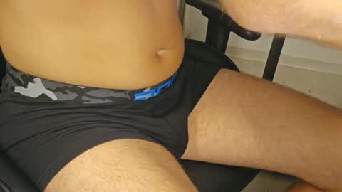 Snapshot of julia_official chatting on 09.30.25 julia_official online show from 09.30.25