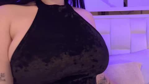 julia_sm online show from 03.27.26