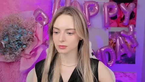 Snapshot of juliabrewwer chatting on 09.22.25 Julia online show from 09.22.25