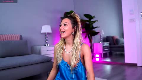 Julia online show from 01.18.26