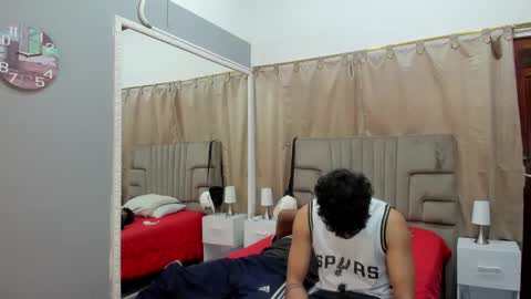 Snapshot of julian_billy chatting on 02.01.25 julian billy online show from 02.01.25