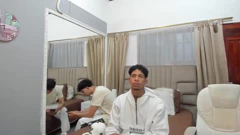 Snapshot of julian_billy chatting on 02.12.25 julian billy online show from 02.12.25