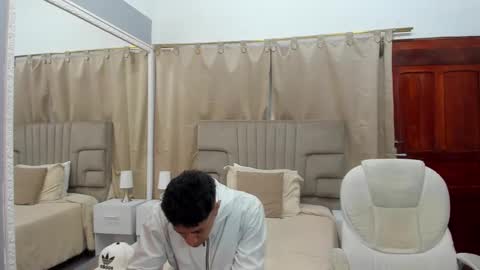 Snapshot of julian_billy chatting on 03.09.25 julian billy online show from 03.09.25