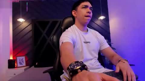 Snapshot of julian_mercier chatting on 01.13.26 JULIAN online show from 01.13.26