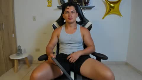 julian_wallace online show from 01.10.26