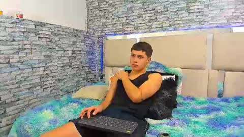 julian online show from 10.17.25