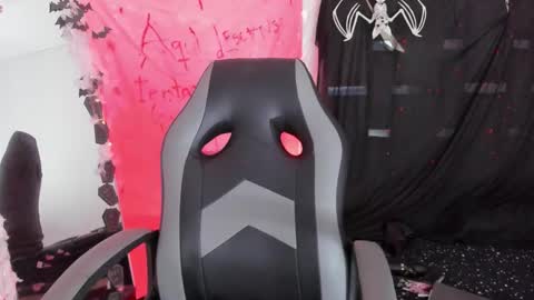 JulianaCarter online show from 10.27.25