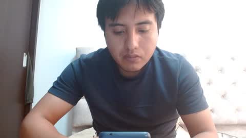 Julian online show from 09.11.25