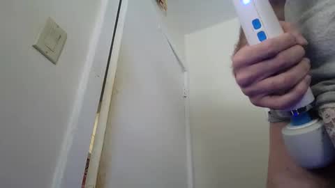 julianjj2001 online show from 12.26.24