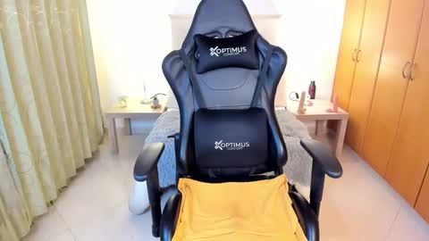 Fernanda online show from 03.10.25