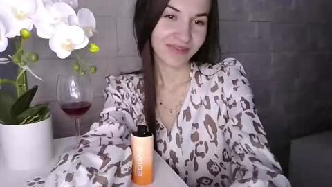 Julia online show from 03.27.26