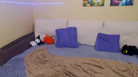 Jul online show from 02.19.25