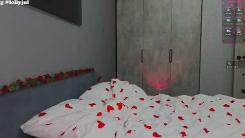 julidropp online show from 02.23.25