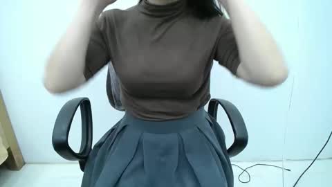 julie9x online show from 12.19.25