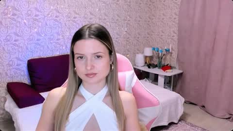 Julie online show from 12.05.24