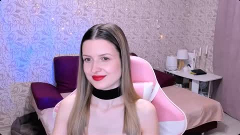 Julie online show from 03.06.25