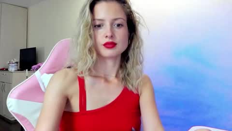 Julie online show from 09.13.25