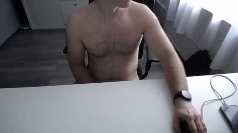 Snapshot of julienneedyou chatting on 11.18.25 julienneedyou online show from 11.18.25