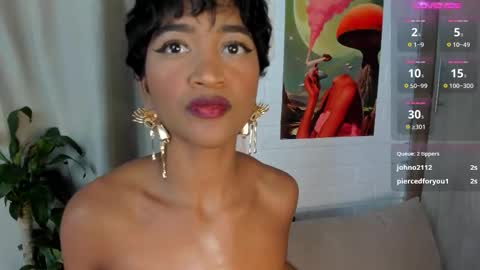 Juli online show from 01.17.26