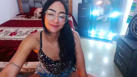 julieta art1 online show from 02.24.25